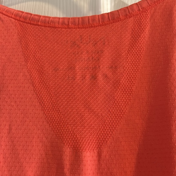 NWOT, Nux, Womens, Scoop Neck, loose fit tank, textured detail throughout - Picture 5 of 5